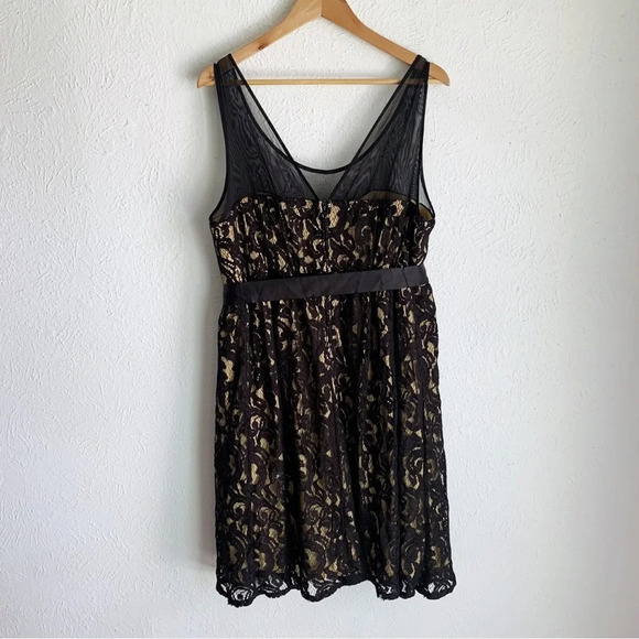 Torrid Black Lace Overlay Belted Mesh Cocktail Dress Sz 18 - Picture 2 of 5